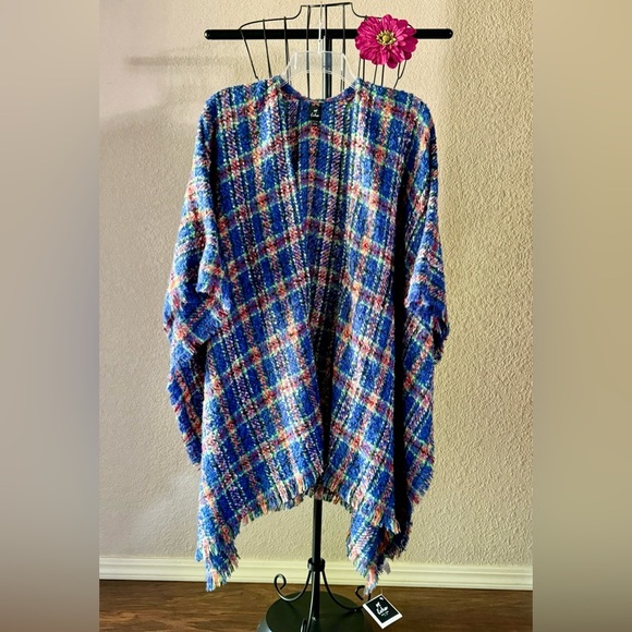 New Echo New York Fall Autumn Blue Plaid Fringe Hem Wrap Shawl Poncho - One Size - Picture 1 of 8